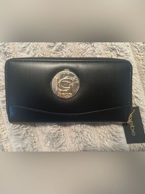 bebe NWT Black Melendy Zip-Around Wallet